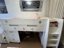 Bett mit Schreibtisch 90x200