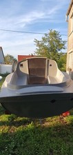 kajütboot mit trailer