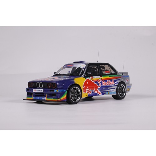 Bmw e30 drift red - v8, •