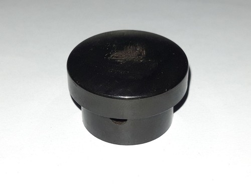 Kleiner drehknopf aus - 1,