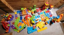 Vtech tut tut baby flitzer parkgarage mit 12 Autos und Ampelanlage Fernbedienung