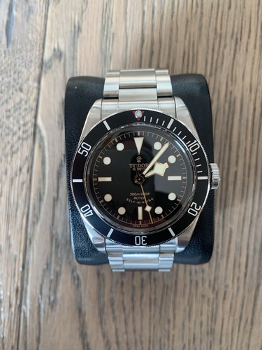 Tudor black bay 79220n smiley - bay,