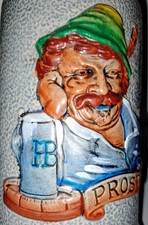 alter 1L Bierkrug plastisch HB