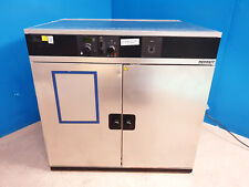 Memmert UNP 600  Incubator Wärmeschrank  250°C  256L Volumen   GN102024