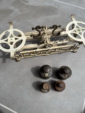 Alte Waage mit Gewichten Küchenwaage Antik Retro Vintage 
