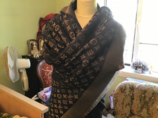 LOUIS VUITTON Women Scarf