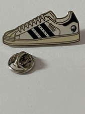 ADIDAS Pin Badge Anstecker