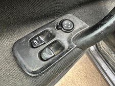 Fensterheber Schalter Vorne