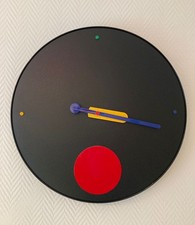 Design Pendel-Wanduhr - Modell: Contrattempo #987 - von Barbierix/Marinelli 1980