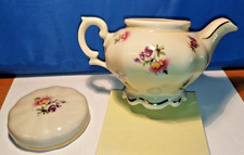 J.Kronester Milchkännchen Floral Goldrand "D.R.G.M." Bavaria, gut erhalten!