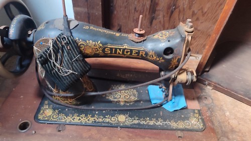 Alte singer nähmaschine - alte,