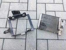 Audi A6 Avant 2,5 TDI 4B (01-04) : Ölkühler für Automatikgetriebe mit Halter