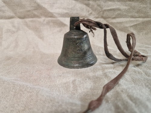 Alte glocke pferdeglocke - glocke,