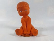 alte Quietschfigur Junge Ursus