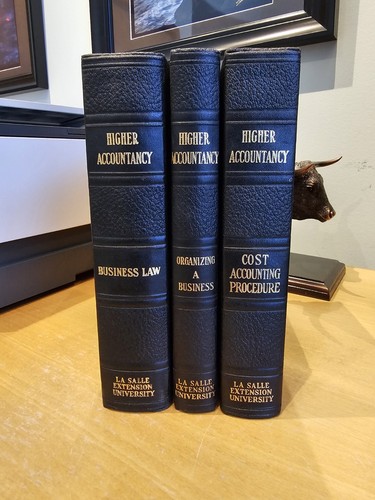 Lot books higher - books, /