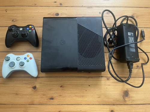 Xbox 360 mit - 2, und