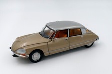 Citroën DS 23 Pallas 1974 •