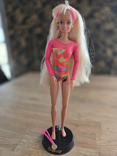 Vintage 1993 gymnast - 1993, barbie