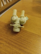 Waschmaschine AEG Pro Sense Magnetventil Wasserzulauf