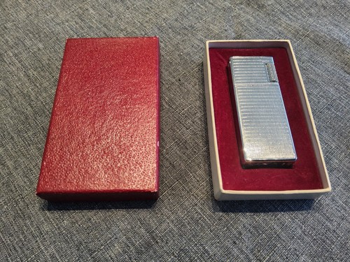 Vintage rollfeuerzeug spark - vintage,