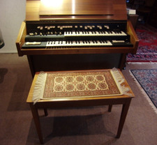 Hammond Orgel TR- 200 mit