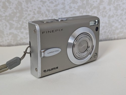 Fujifilm finepix f30 3 - fujifilm, 6.3
