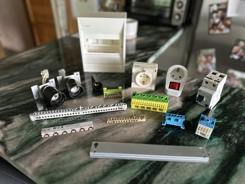 Konvolut elektromaterial hager - elektromaterial,
