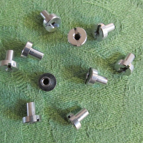 Hülsenmuttern 3x8 offen - m,
