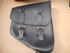 Stoverinck Echt Ledersatteltasche Tringular  in Schwarz für Chopper und Cruiser