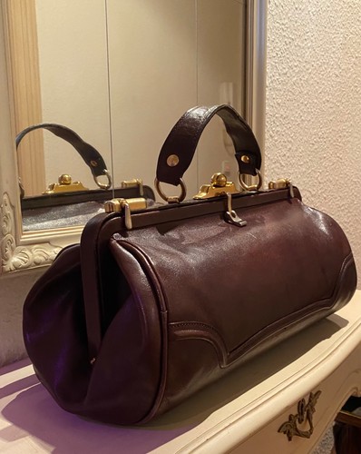 Attraktive vintage damen - attraktive,