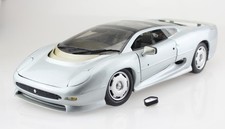 jaguar XJ 220 Maisto aus Sammlung 1:12 für Bastler