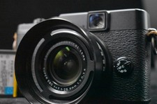 [US-Pflicht bezahlt] Fujifilm X10 schwarz pPoint and Shoot kompakte Digitalka...