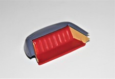 Rücksitz (rot) aus Blech für