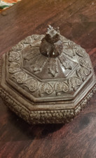 Sehr schöne Truhe mit