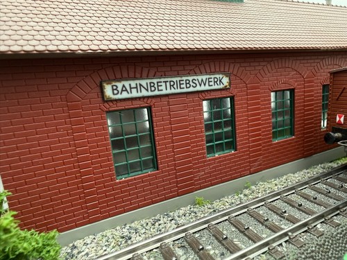 Bahnbetriebswerk schild tt - bahnbetriebswerk-schild,
