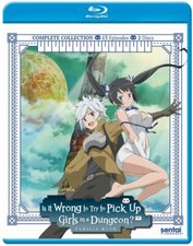 Is It Wrong to Try to Pick Up Girls in a Dungeon? [Blu-ray]