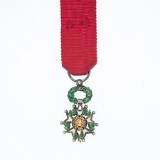 Medaille Der Ehrenlegion Aus Der Dritten Republik. Zentren Aus Gold