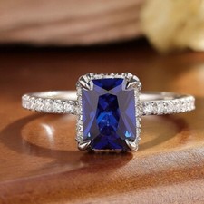 4,80 Karat strahlender