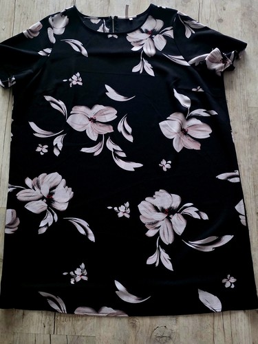 Schickes damen sommer - schickes, kleid