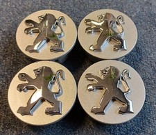 4 Nabendeckel/Radkappen für