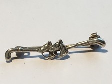 Silberbrosche  Pferdeköpfe Reitgerte Sterling Silber Anstecknadel Plastronnadel