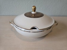 Schirnding***Suppenterrine mit