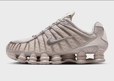 NIKE SHOX TL AV3595 104