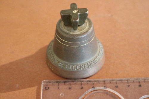 Tolle alte kleine glocke - tolle,