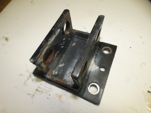 Hakotrac 1900 2700 1800 - 1900,
