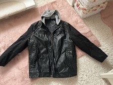 Herren  Jacke mit Kaputze