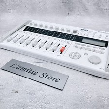 Zoom R16 Portable Multitrack