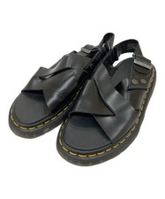Dr.Martens DESIGN