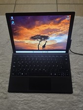 Microsoft  Surface 1x  Pro5