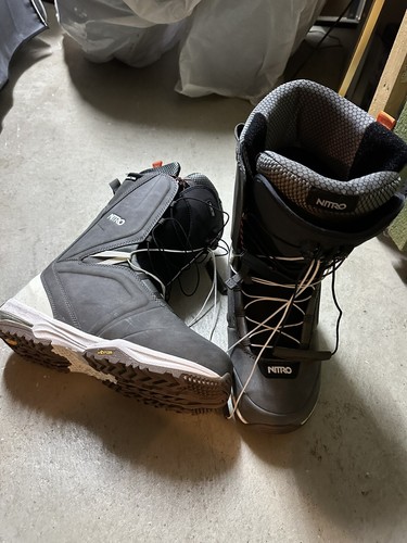 Snowboard boots - snowboard, 44